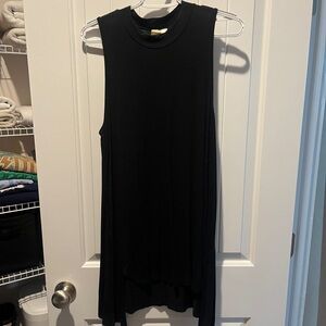 Francesca's Collections Black Sleeveless Mock Neck Tank Top Size M